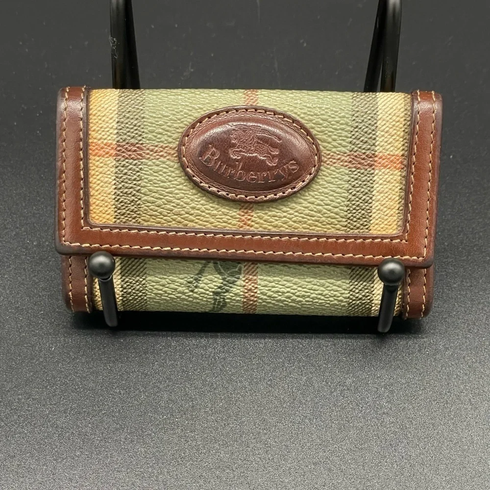 Rare Burberry Vintage Green Novacheck with Horse Pattern Key Holder
